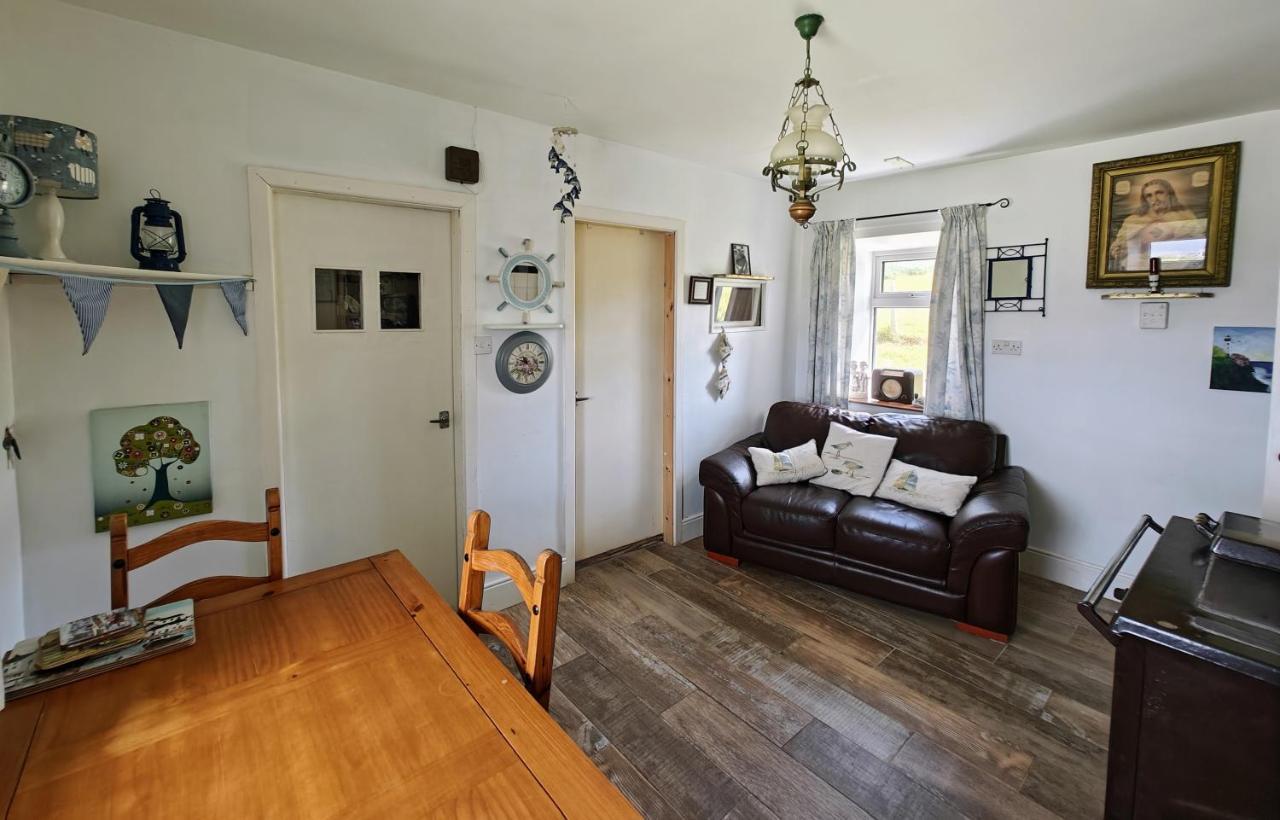 Teach Roisin-Traditional Irish Holiday Cottage In Malin Head. Екстер'єр фото